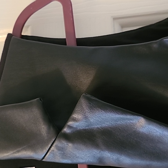 NWT: MICHAEL KORS AUTHENTIC WOMENS BLACK FAUX LEATHER LONG VEST SIZE XS - Picture 9 of 16